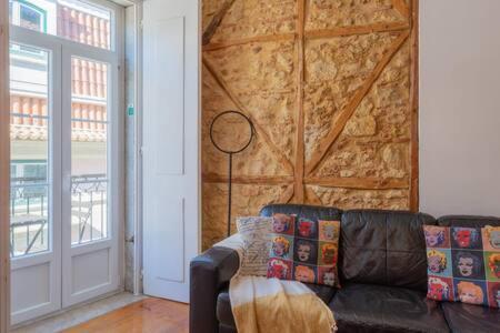 Old Town Chiado Balcony Aircon By Ld Apartments Lisbon Bagian luar foto